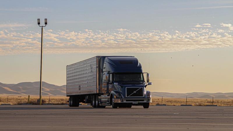 Michigan senator successfully pushes bill to continue national CDL system